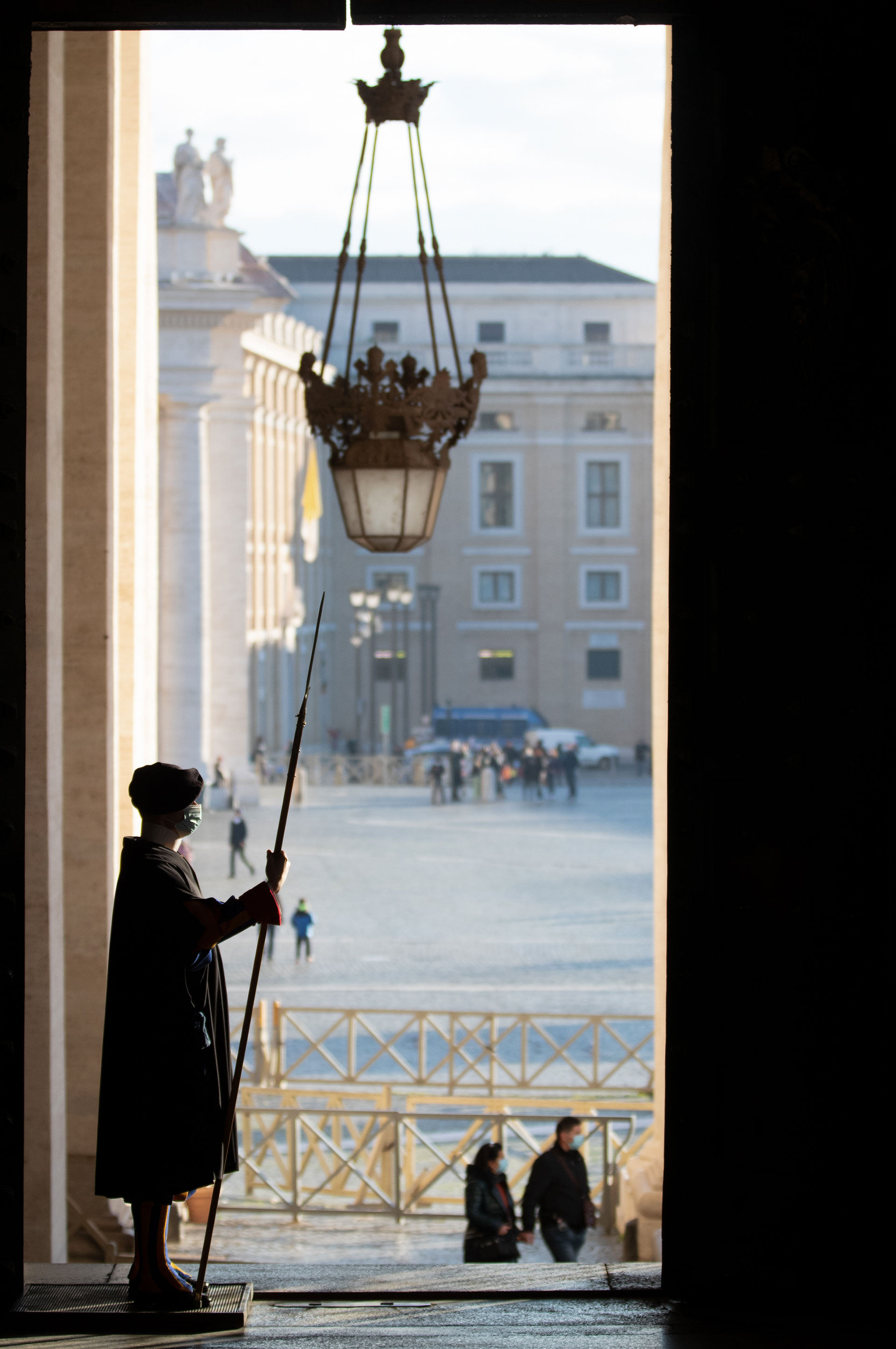 Waiting for the arrive of President of italian Republic Sergio Mattarella at the Palazzo Apostolico. Rome, December 16 2021